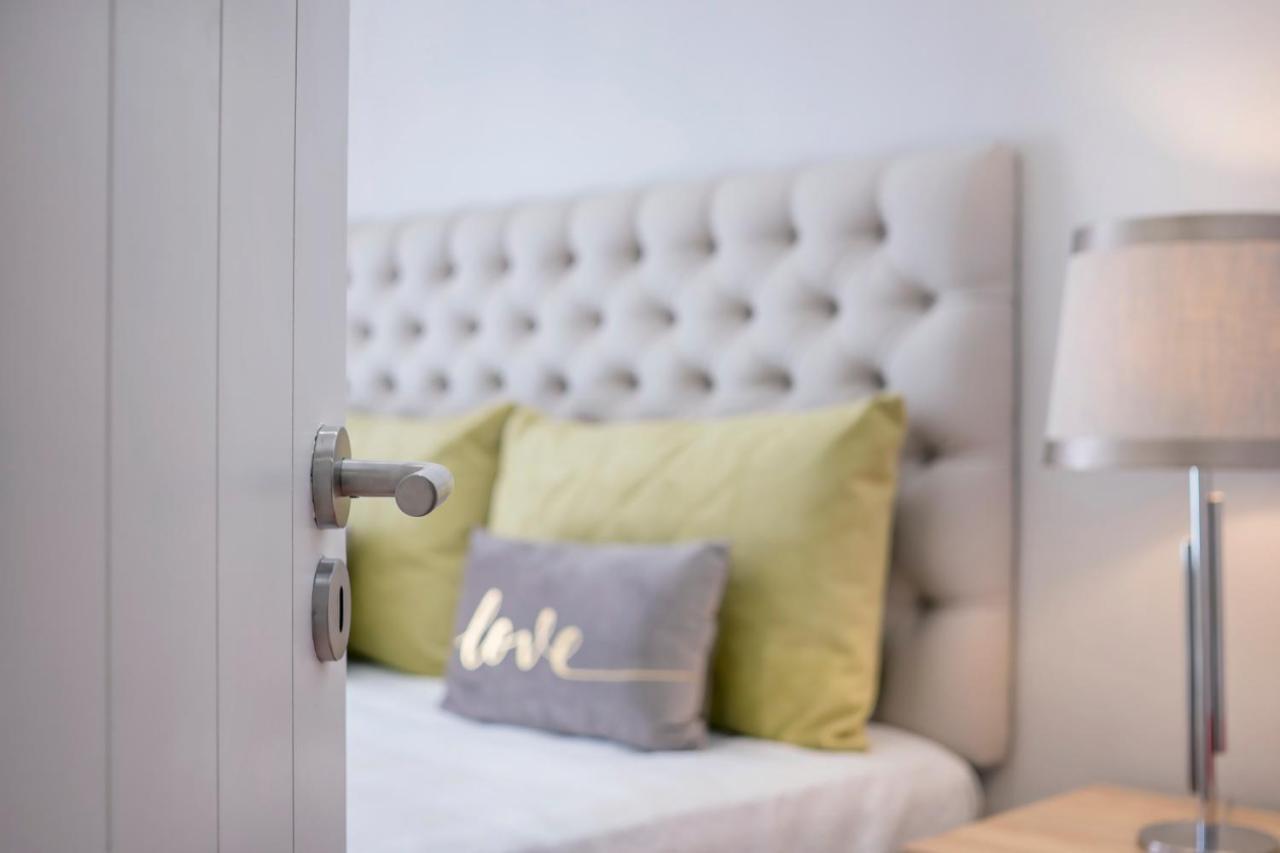 Brand New Downtown Apartment Lisbon Exterior photo